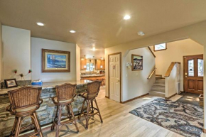 Lake Tahoe Shoreside Retreat Stunning Lake Views!